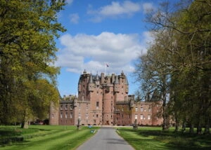 Glamis-Castle